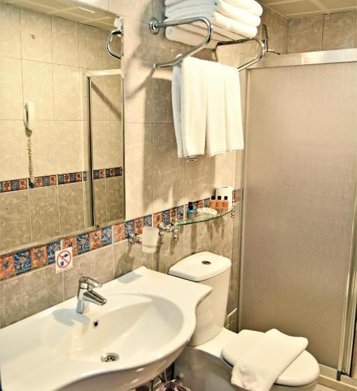 اتاق استاندارد سه نفره, The And Hotel Sultanahmet  Special Category