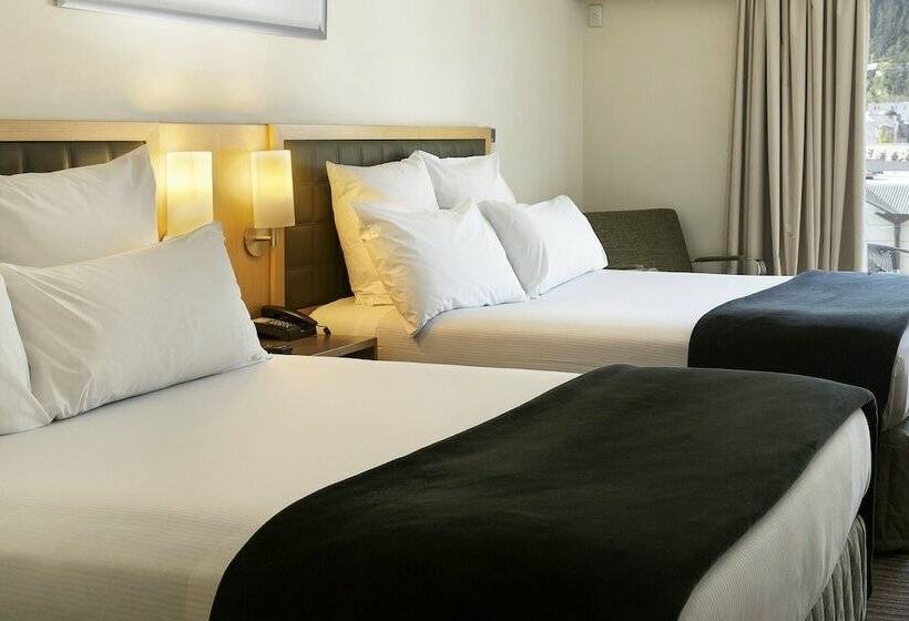 Номер Стандарт 2 Двуспальные Кровати, Novotel Queenstown Lakeside