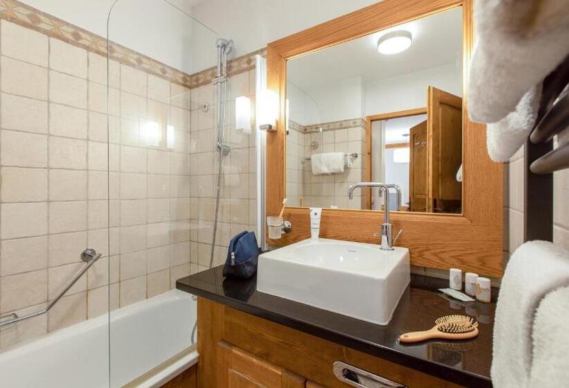 سوئیت با چشم‌انداز, Résidence Pierre & Vacances Premium Arc 1950 Le Village