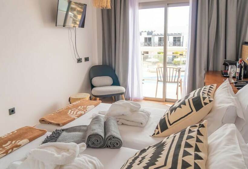 Номер Premium Вид на Бассейн, Coral Cotillo Beach