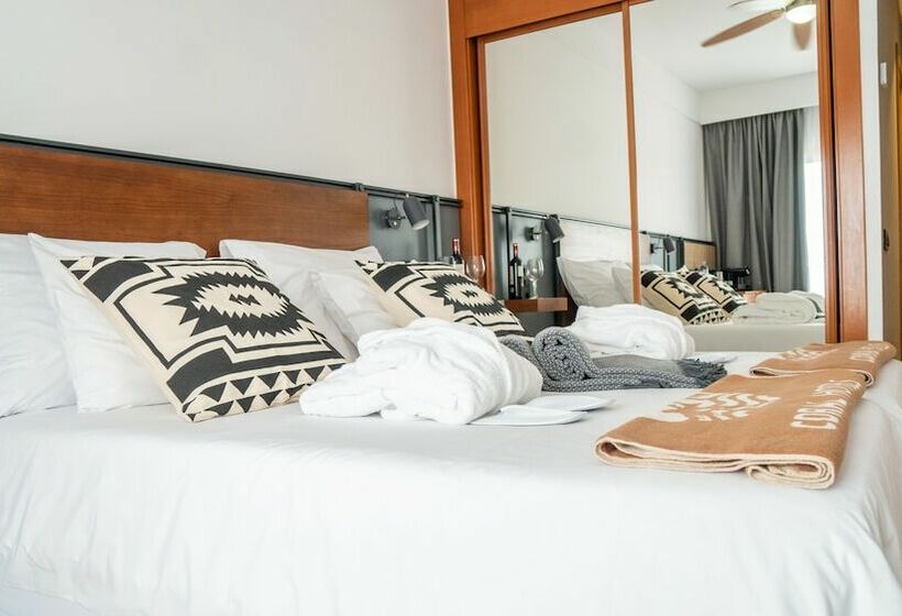 Номер Premium Вид на Бассейн, Coral Cotillo Beach