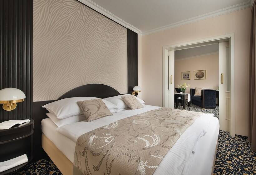 ジュニアスイート, Ea Hotel Royal Esprit