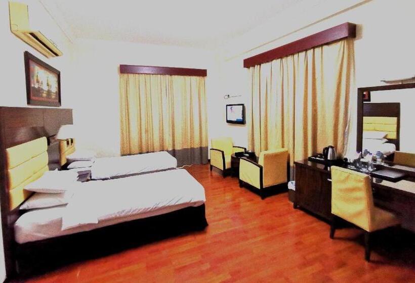 高级三人间, Fortune Hotel Deira