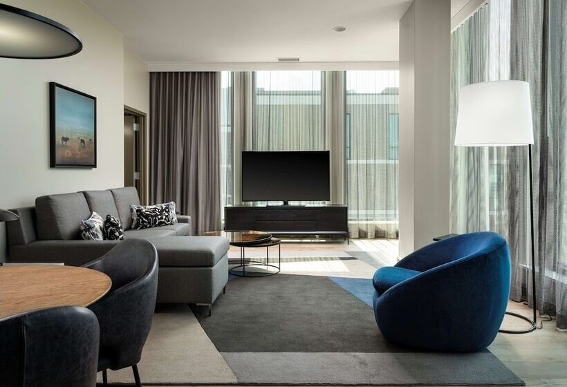 スタンダードルーム, The Highland Dallas, Curio Collection By Hilton