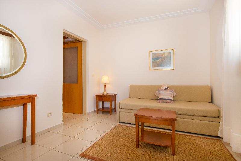 패밀리 룸 가든 전망, Iberostar Selection Creta Marine