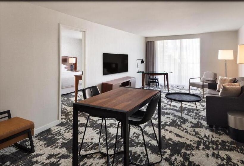 سوئیت اجرایی با تخت کینگ, Sheraton Vancouver Airport