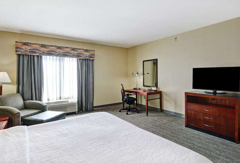 اتاق لوکس با تخت بزرگ, The Highland Dallas, Curio Collection By Hilton