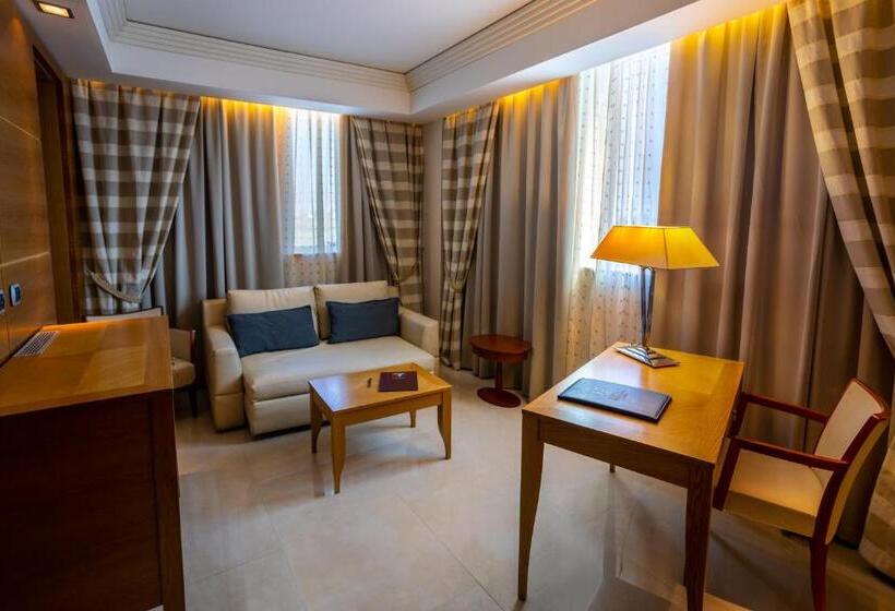 סוויטת ג'וניור, Papillo Hotels & Resorts Roma