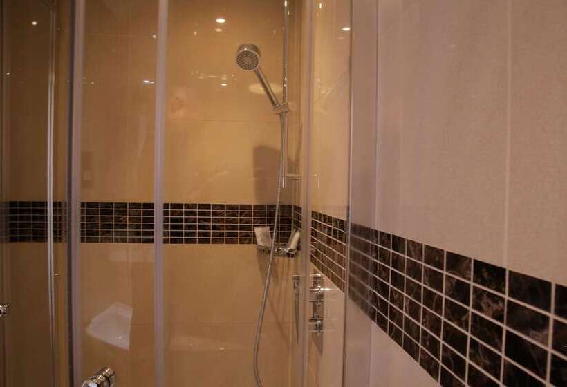 Номер Стандарт, Astors Belgravia