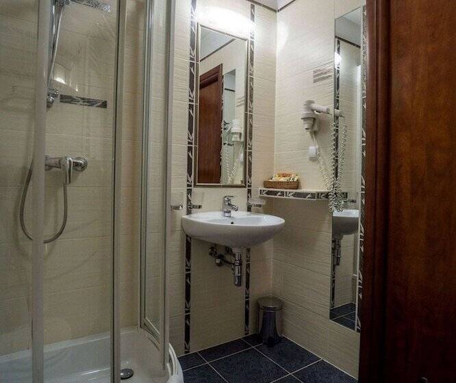 اتاق استاندارد, Farmona Hotel Business & Spa
