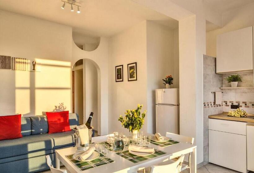 带2个卧室带海景的公寓, Gocce Di Capri Resort