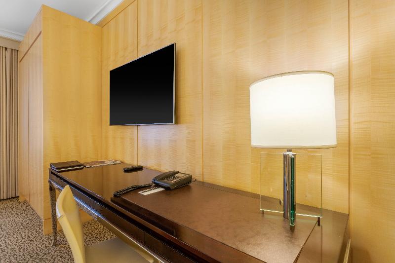 Premium Room City View, Omni Berkshire Place