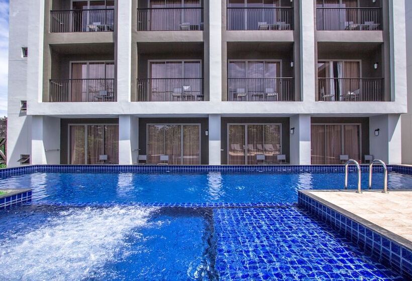 디럭스 룸, Sugar Marina Hotel   Art   Karon Beach   Sha Plus
