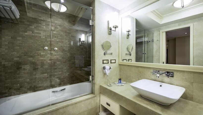 Pokój Superior, Titanic City Taksim