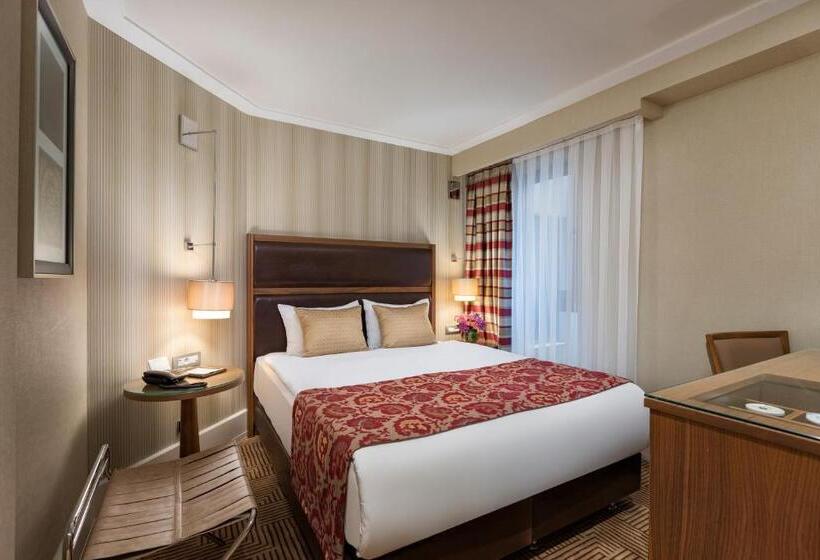 Pokój Superior, Titanic City Taksim