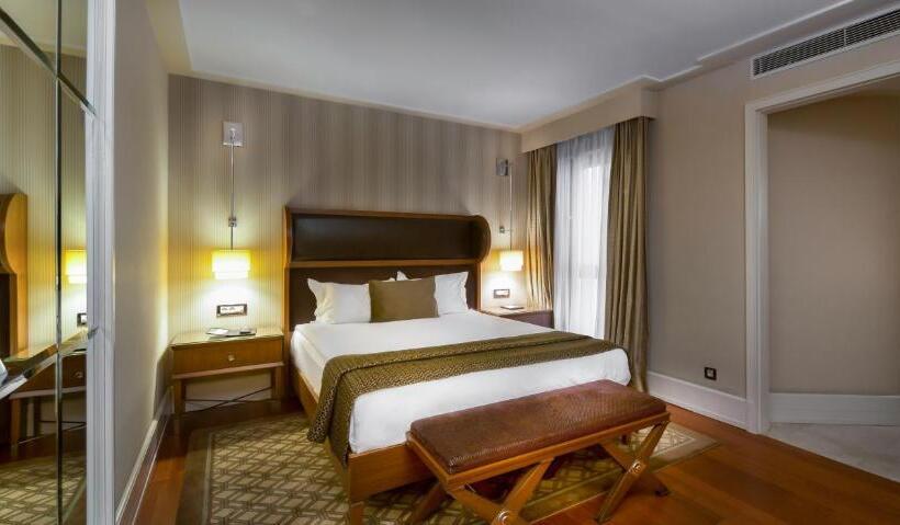 Pokój Deluxe, Titanic City Taksim