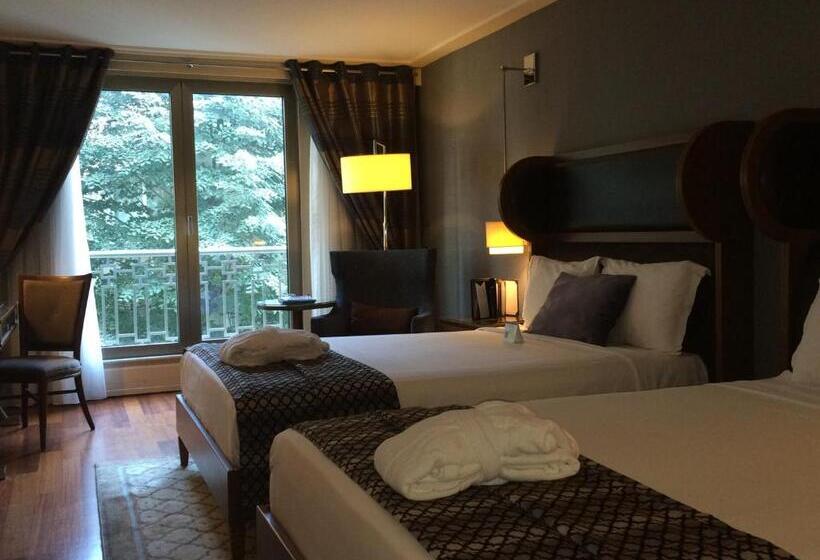 Pokój Rodzinny, Titanic City Taksim