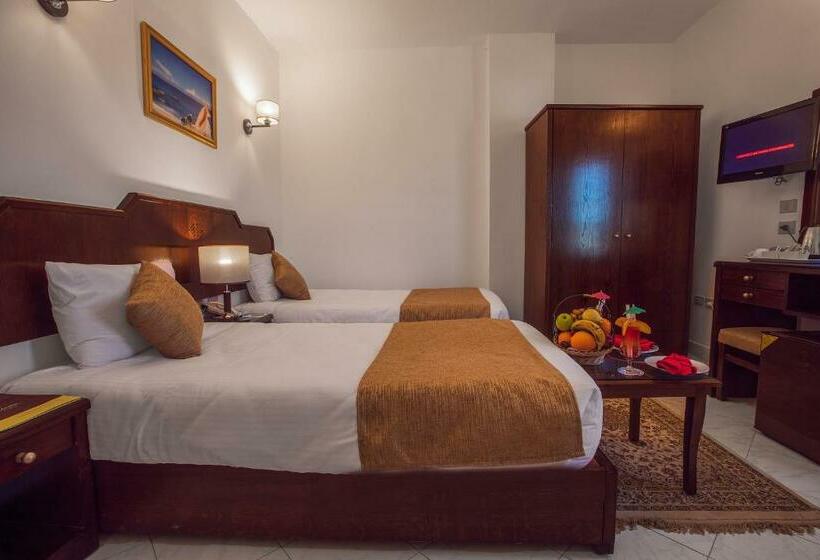 اتاق اکونومی, Minamark Beach Resort For Families And Couples Only