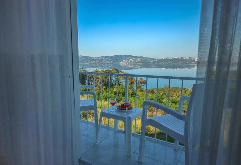 اتاق استاندارد با وان آب گرم, Sapanca View