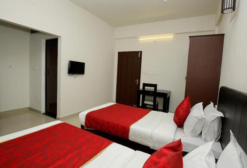 Quarto Deluxe, Fabexpress Majestic Le Frank