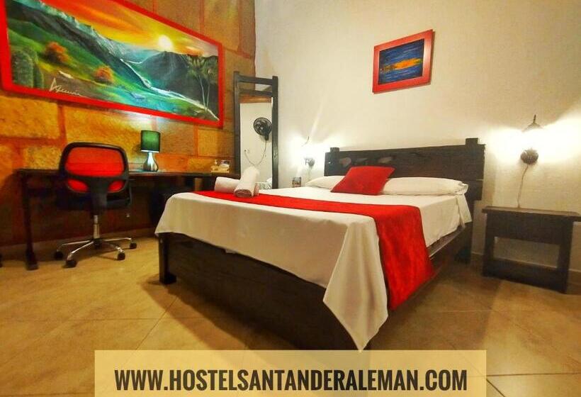 Номер Стандарт Трехместный, Santander Aleman Hostel