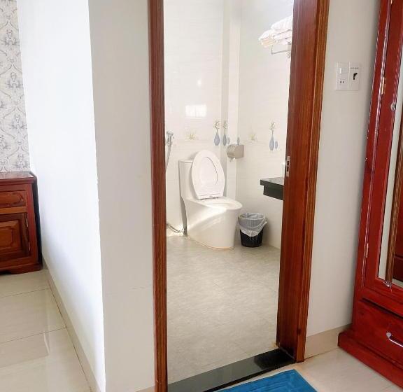 اتاق لوکس خانوادگی, Anh Tuấn Hotel & Coffee   Pleiku, Gia Lai