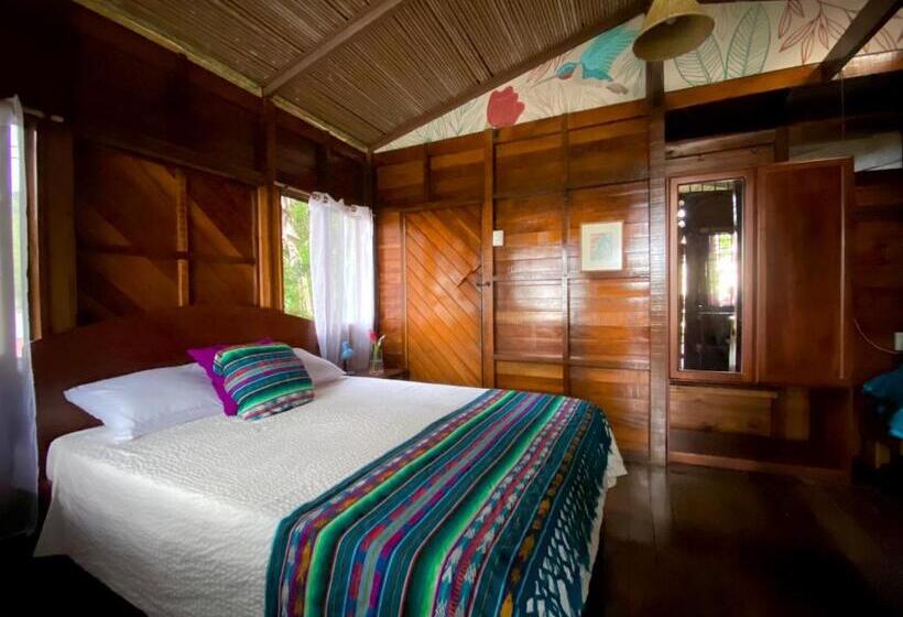 Triple Room Sea View, Pacific Edge Eco Lodge