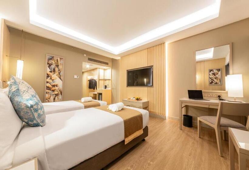 اتاق لوکس, Glenmarie Hotel & Golf Resort