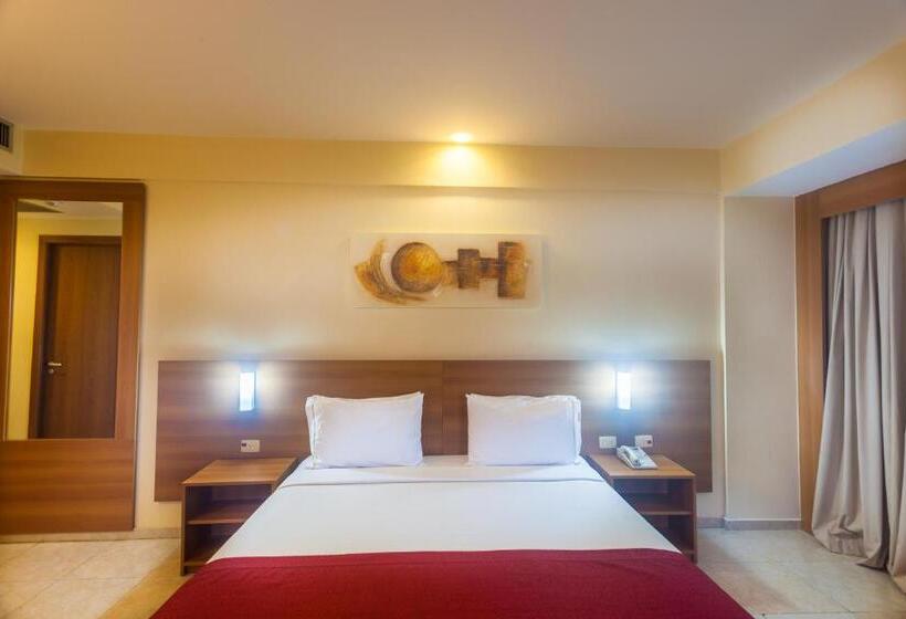 Quarto Deluxe Vista Mar com Sacada, Praiamar Express