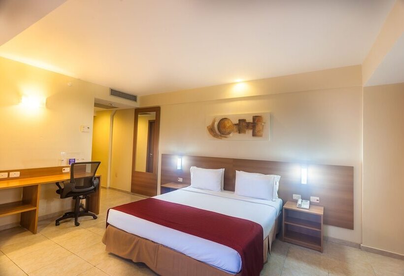 Quarto Deluxe Vista Mar com Sacada, Praiamar Express