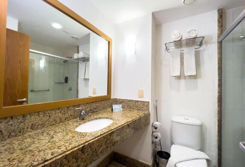 Quarto Estandar 2 Camas Casal, Praiamar Express