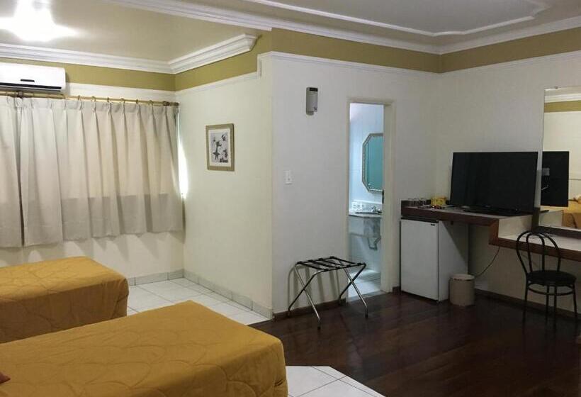 Standard Triple Room, Tamareiras Park