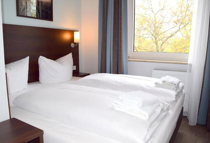 Номер Стандарт, Trip Inn Budget Hotel Messe