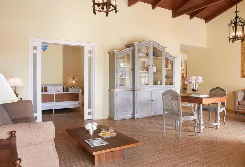 Вилла с 1 спальней и бассейном, Grecotel Eva Palace, Beach Luxury Resort