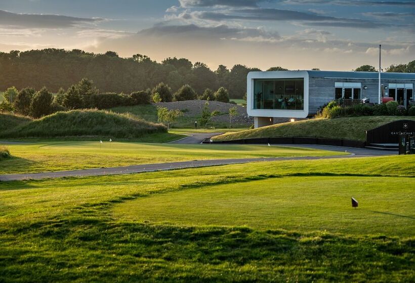 Полулюкс, Castlemartyr Resort