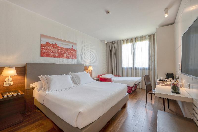 اتاق سوپریور, H10 Roma Citta