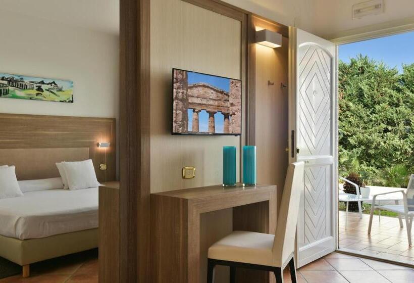 Полулюкс, Paestum Inn Beach Resort