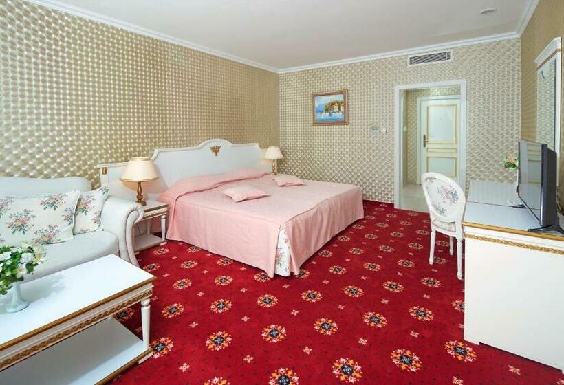 اتاق لوکس, Planeta Hotel & Aquapark Free Beach Access   Ultra All Inclusive