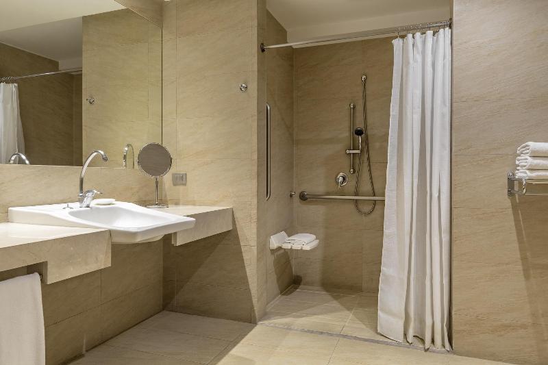 اتاق کلاسیک با چشم‌انداز دریا, Sheraton Miramar Hotel & Convention Center