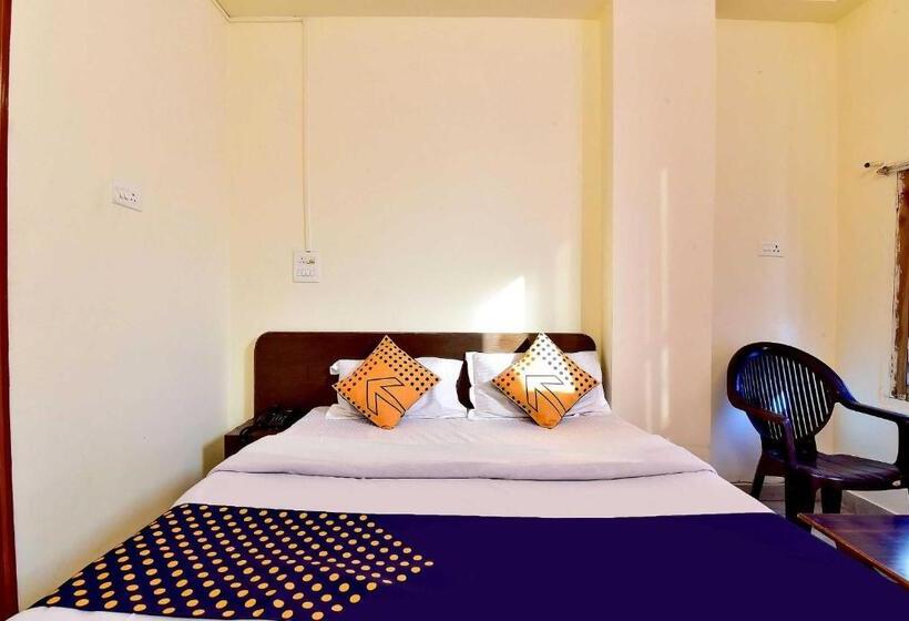 Трехместный Номер Классика, Vaccinated Staff  Spot On Jai1267  Taj Inn