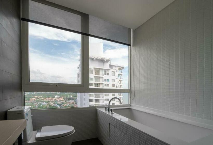 3 Bedroom Suite, Veranda Residence Pattaya Pool Villa