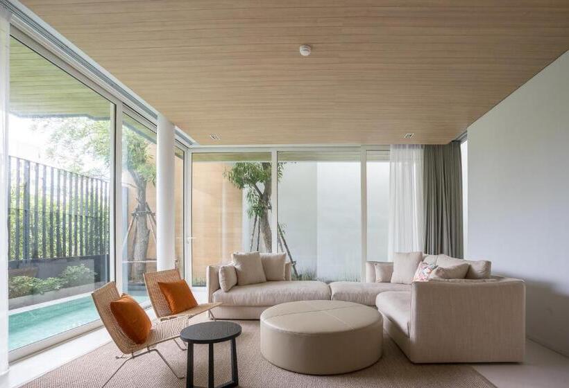 ویلای 3 خوابه, Veranda Residence Pattaya Pool Villa