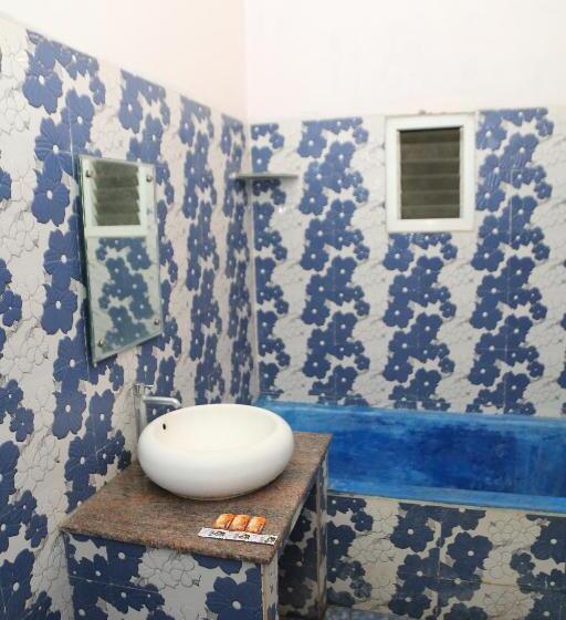 استودیو خانوادگی, Blissful Haven Art House   Near Entrance To Auroville