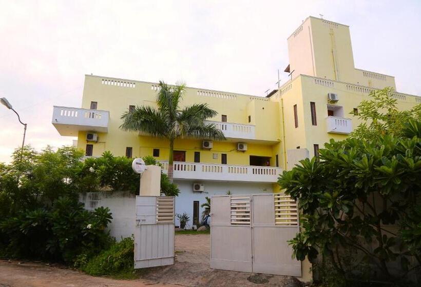 ویلای 1 خوابه, Blissful Haven Art House   Near Entrance To Auroville