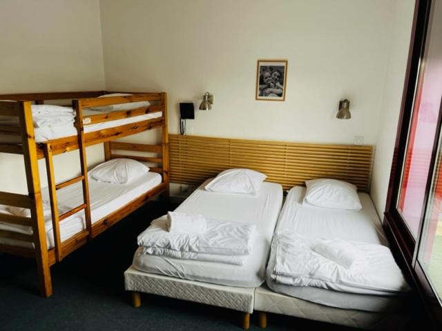 Четырехместный Номер Стандарт, Hostel Les Bois Verts   Les Herbiers