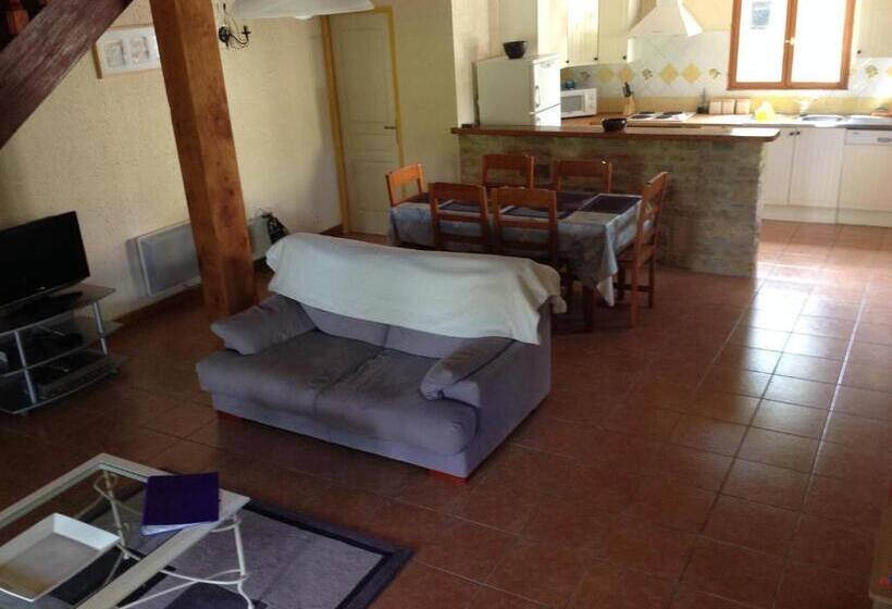Номер Стандарт, Les Reves B&b Chambres D'hotes Et Table D'hotes