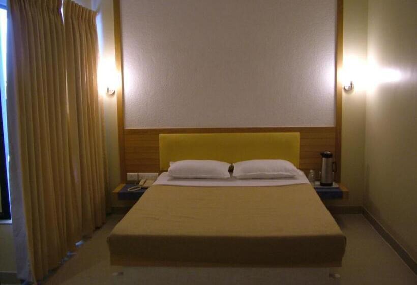 Номер Deluxe, City Park, Solapur