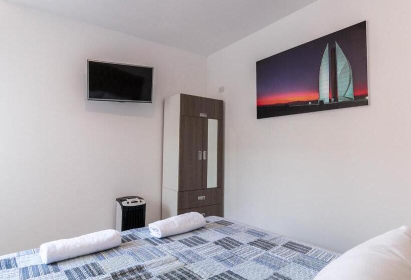 سوییت خانوادگی, Nakua Paracas Lodge