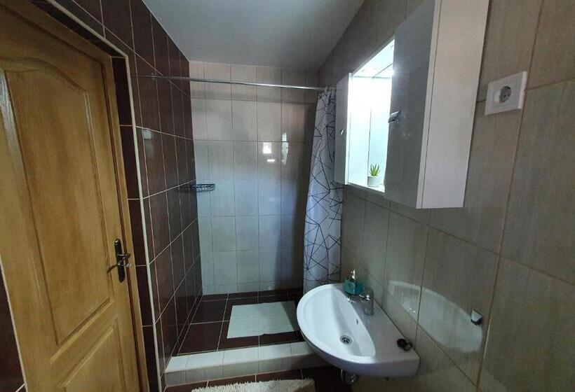 Номер Стандарт, Réteskert Vendégház és Apartman