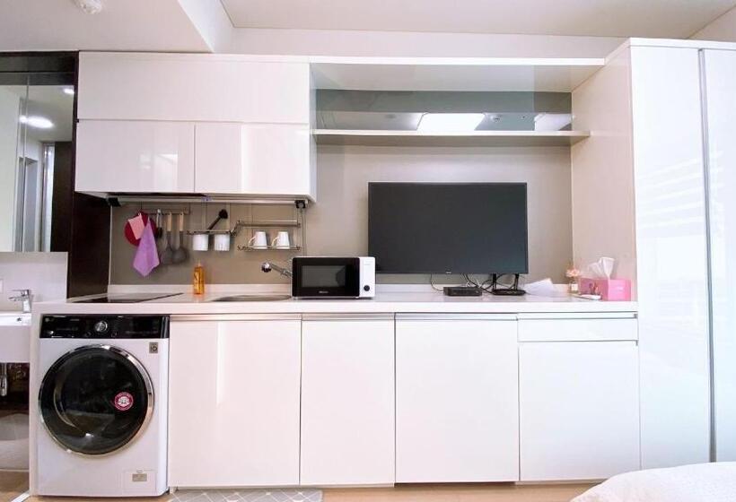 استودیوی استاندارد, Shine Hotel Incheon Airport